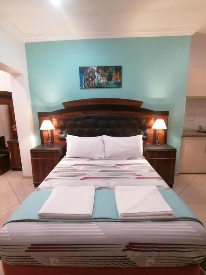 Palm View Guest House Претория Екстериор снимка