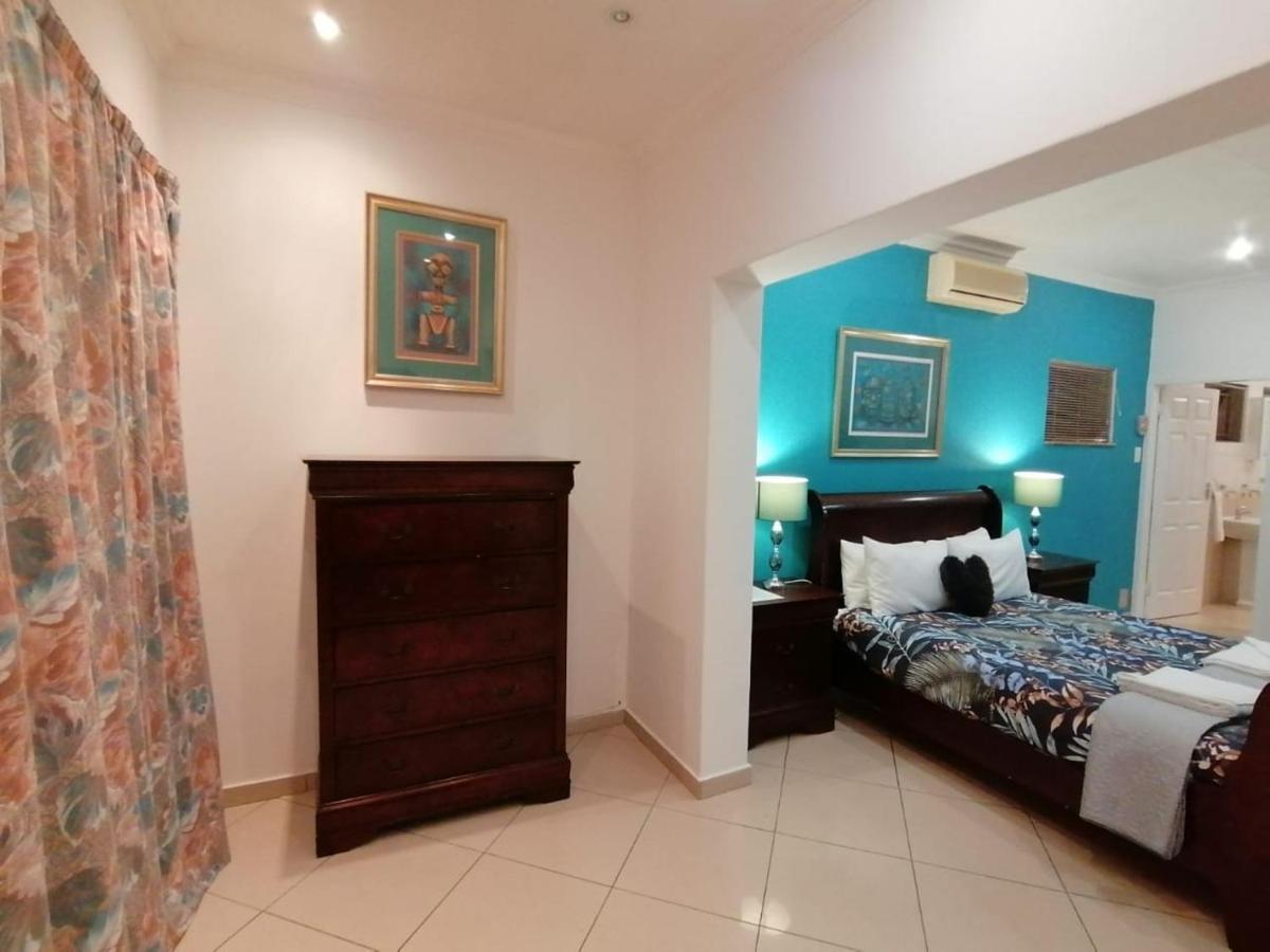Palm View Guest House Претория Екстериор снимка